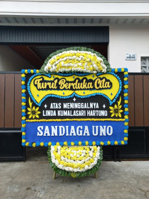 Papan Bunga Duka di Pasar Jambi